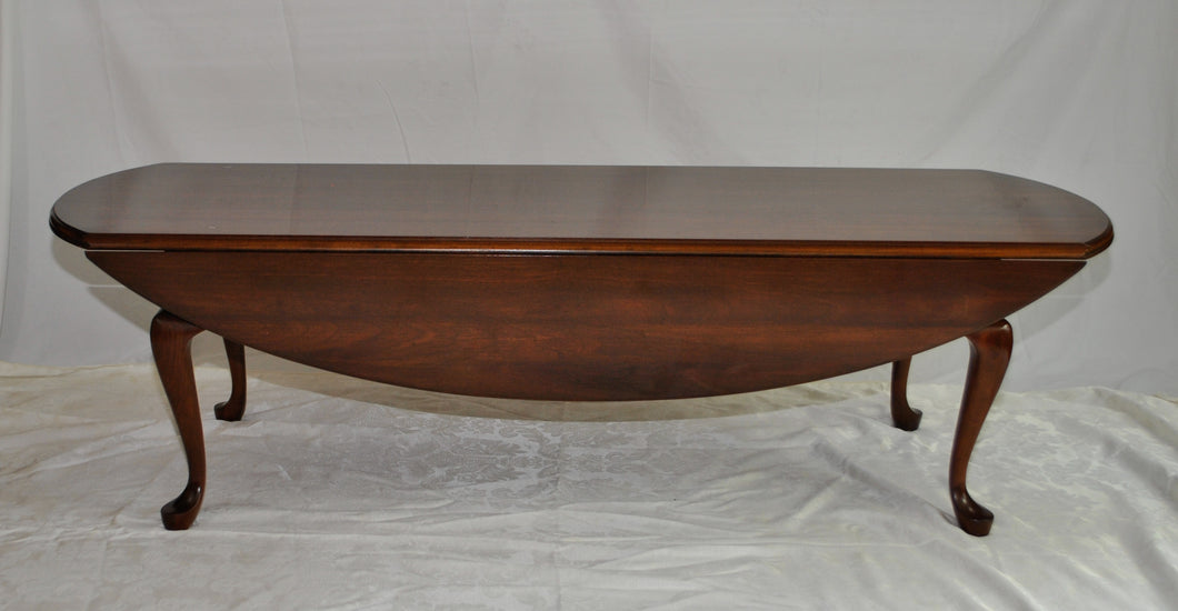 Queen Anne Coffee Table with Drop Leafs